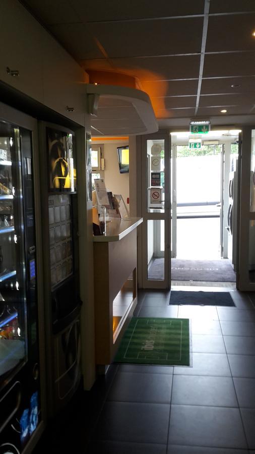 Ibis Budget Orly Rungis Bagian luar foto