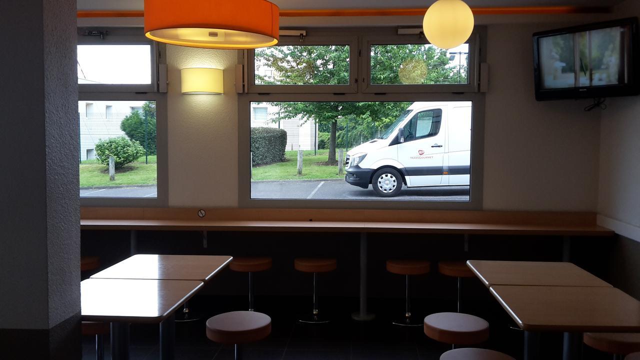 Ibis Budget Orly Rungis Bagian luar foto