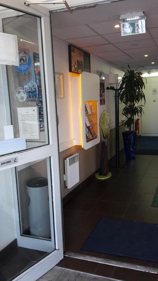 Ibis Budget Orly Rungis Bagian luar foto
