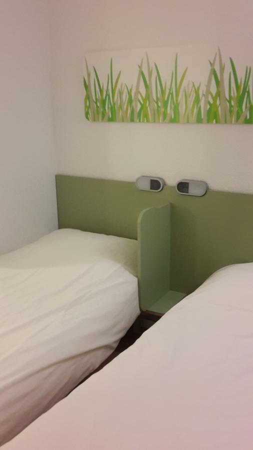 Ibis Budget Orly Rungis Bagian luar foto