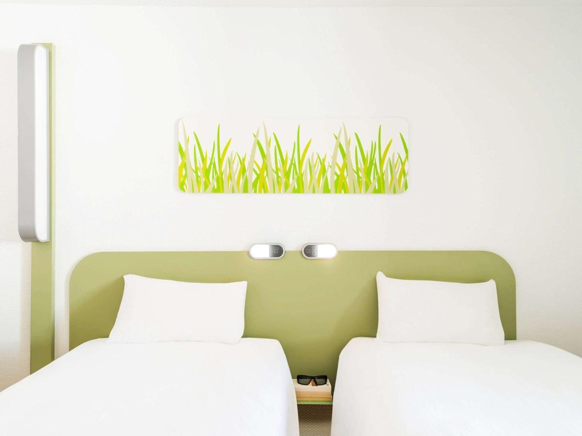 Ibis Budget Orly Rungis Bagian luar foto
